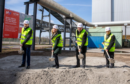Offizieller Spatenstich für die Flusswärmepumpe der MVV